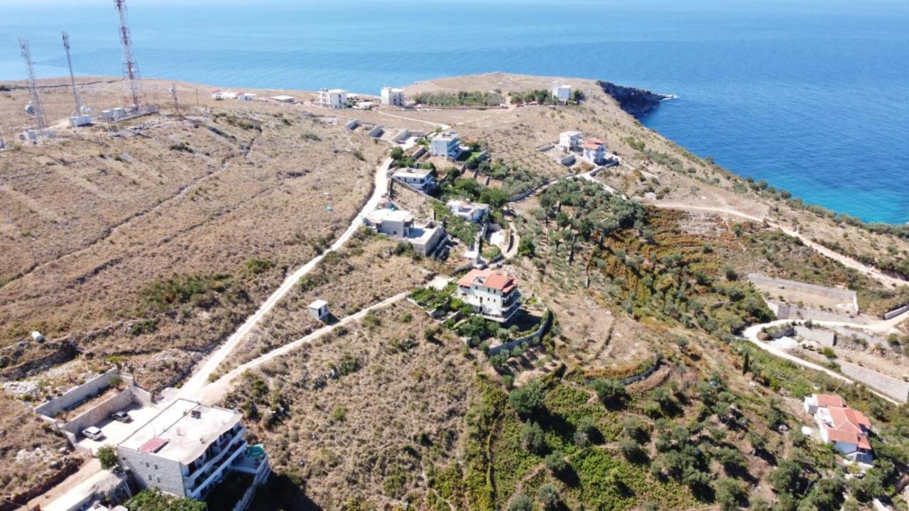 Vila Llaka Hotel Himare Exterior photo