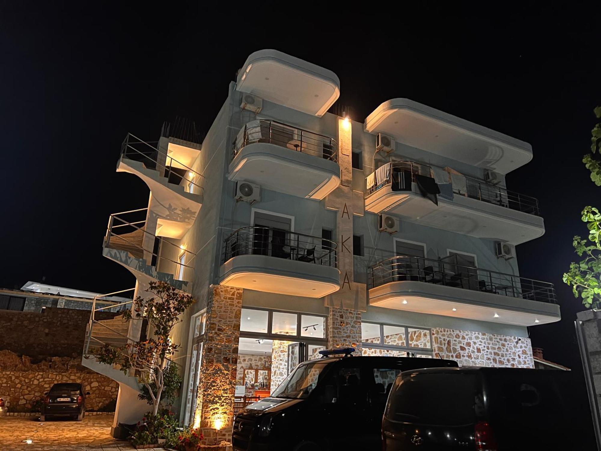 Vila Llaka Hotel Himare Exterior photo